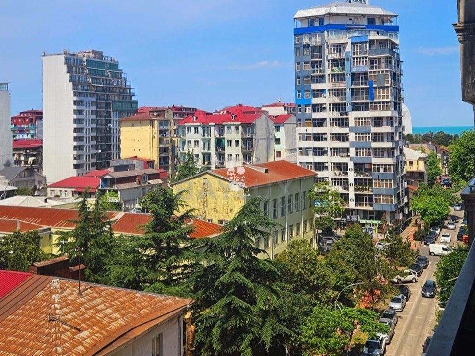 Apartment, 70 m² — St. S. khimshiashvili 17