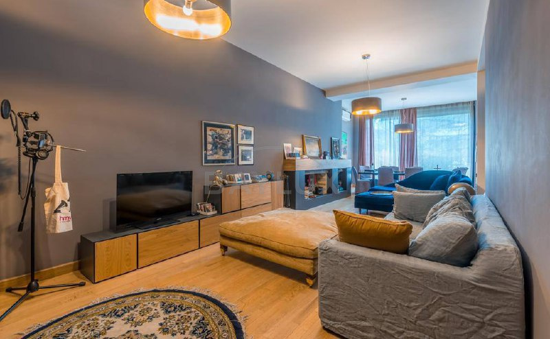Apartment, 120 m² — Sololaki