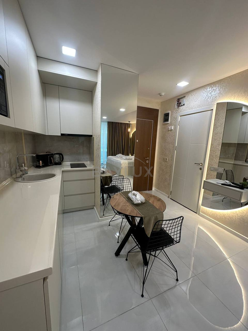 Studio, 40 m² — Kachinskikh 8