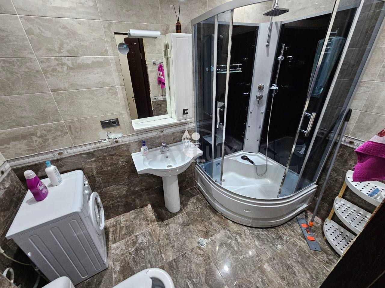 Apartment, 60 m² — St. Vazha Pshavela 16