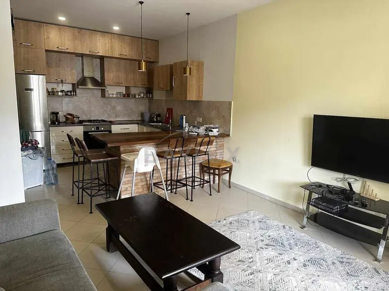 Apartment, 92 m² — Vake