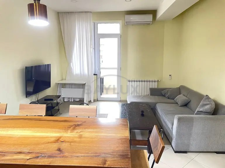 Apartment, 92 m² — Vake