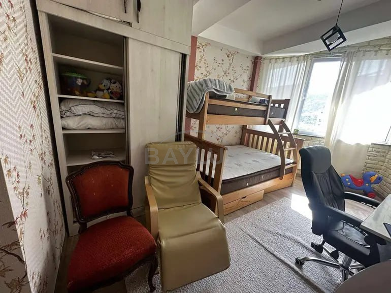 Apartment, 92 m² — Vake