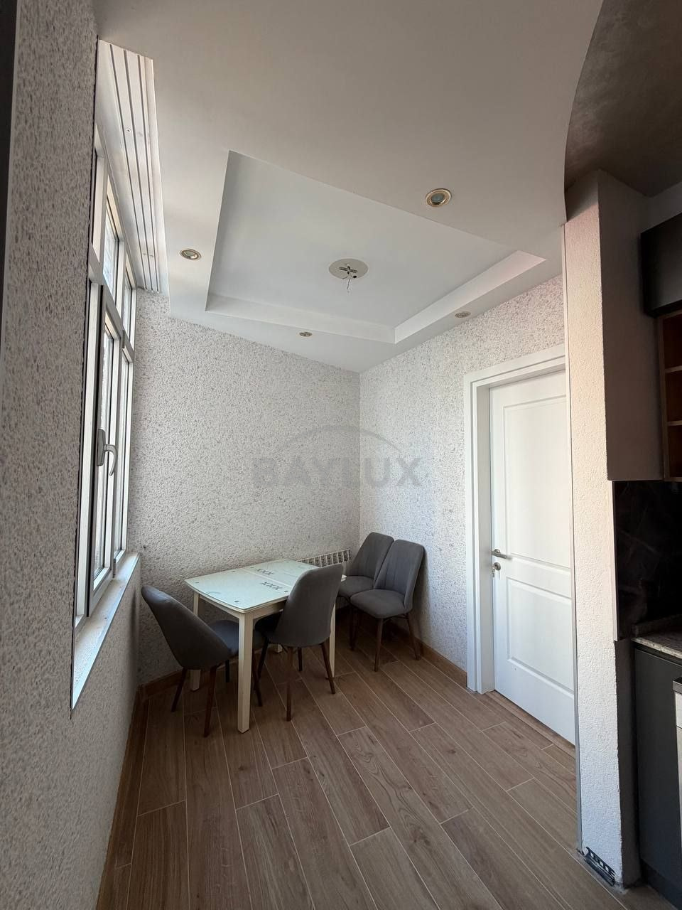 Улица Пиросмани 16 — фото 5