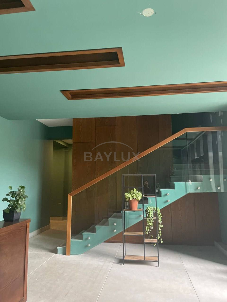 Apartment, 187 m² — Vake