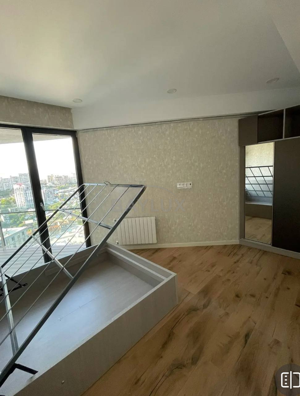 Apartment, 55 m² — Vake