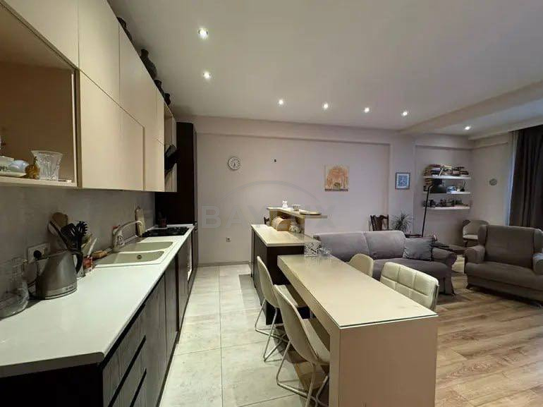 Apartment, 76 m² — Vake