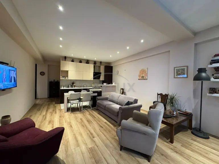 Apartment, 76 m² — Vake