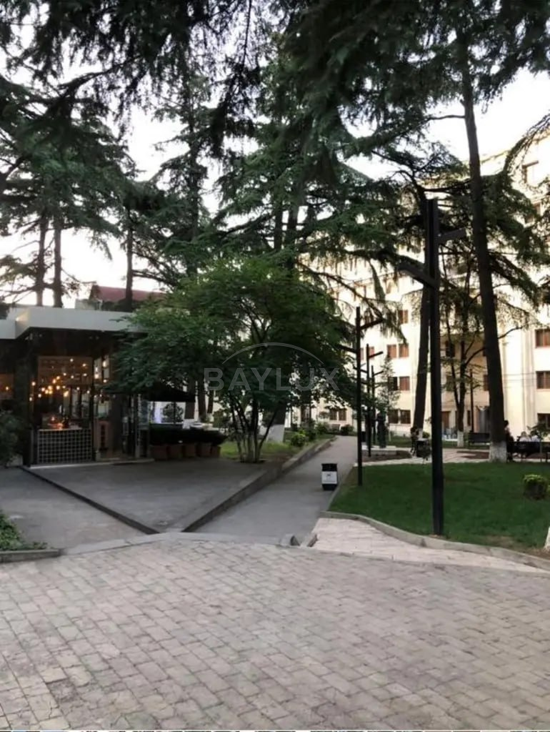 Ул. Паоло Ингороква 17 — фото 1