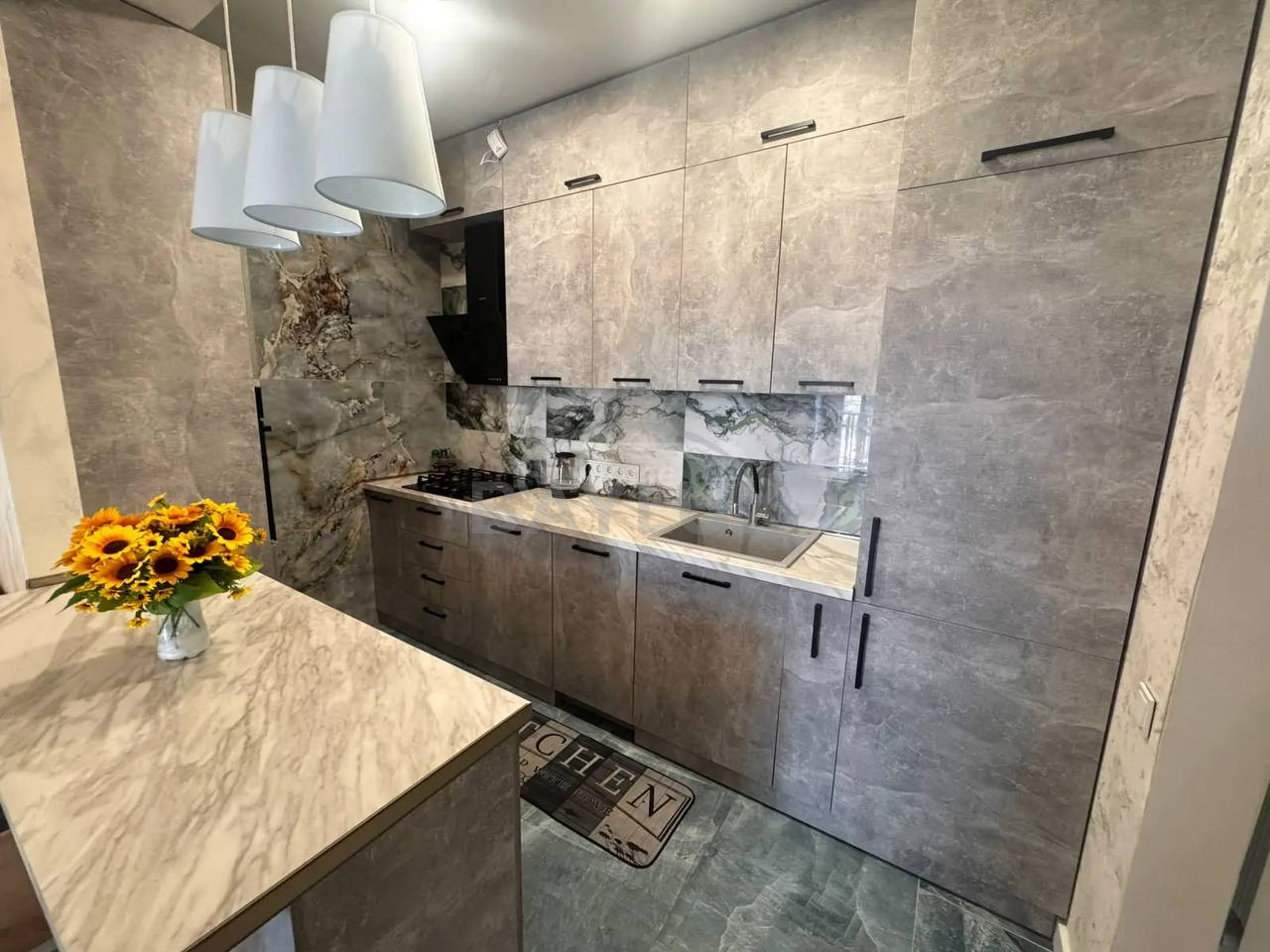 Apartment, 112 m² — St. Navtlugi 10