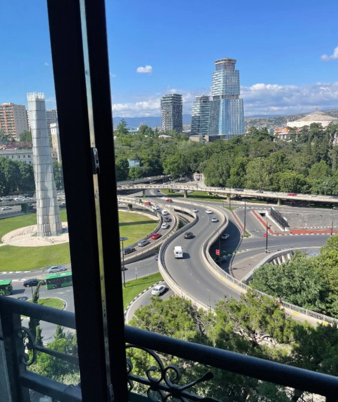 Улица Махарадзе 7 — фото 9