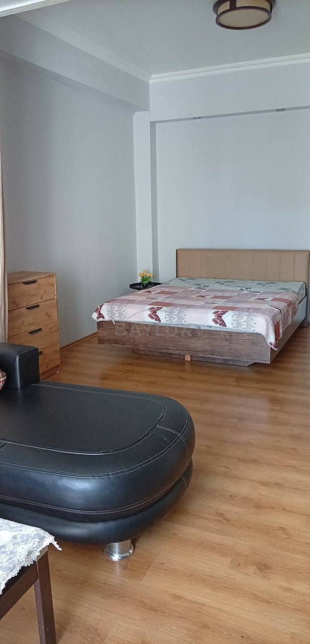 Apartment, 50 m² — St. Selim Khimshiashvili, 21