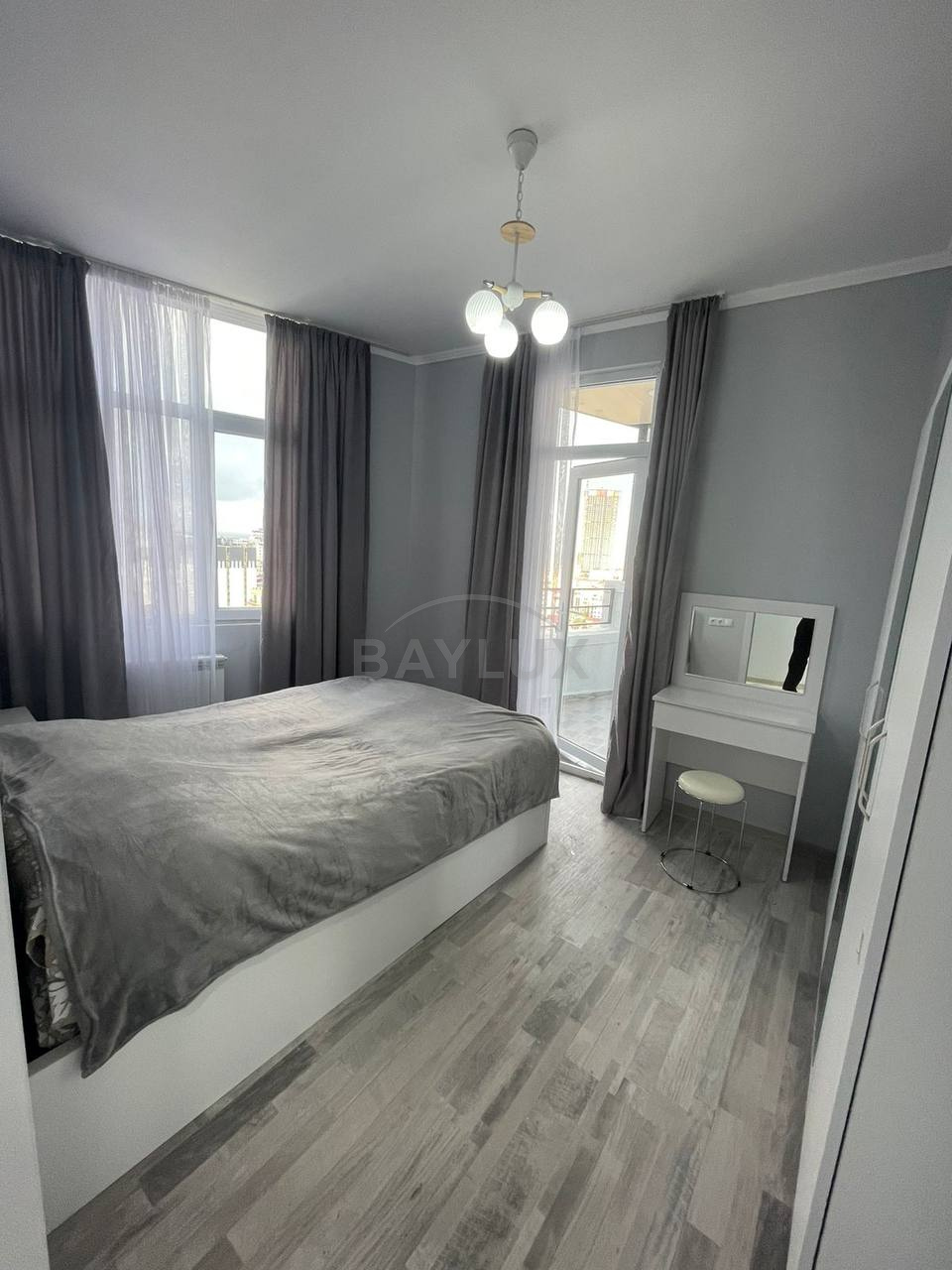 Apartment, 80 m² — St. Vazha Pshavela, 53