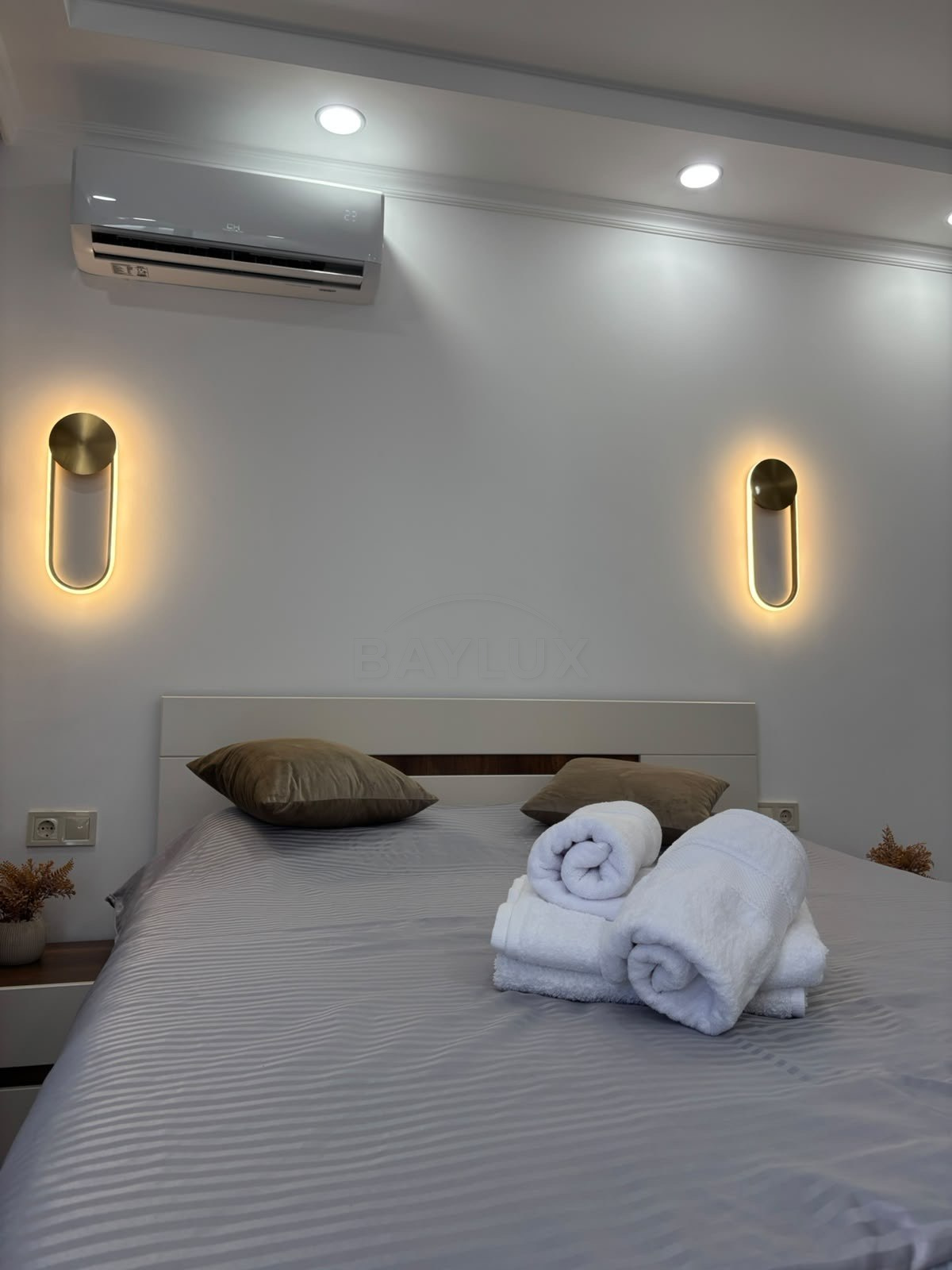 Studio, 38 m² — Shartava 18