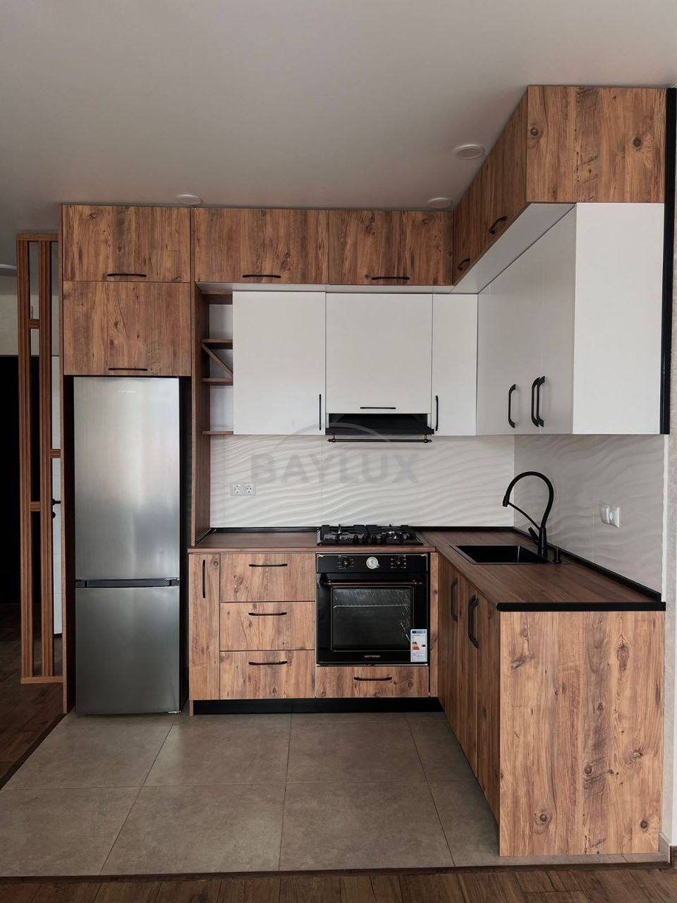 Apartment, 81 m² — Bagrationi 156