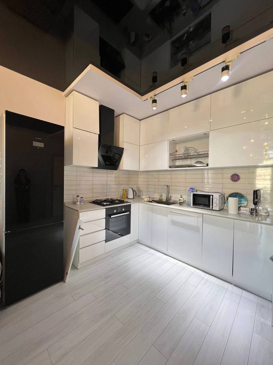 Apartment, 80 m² — St. Zuraba Gorgiladze, 98