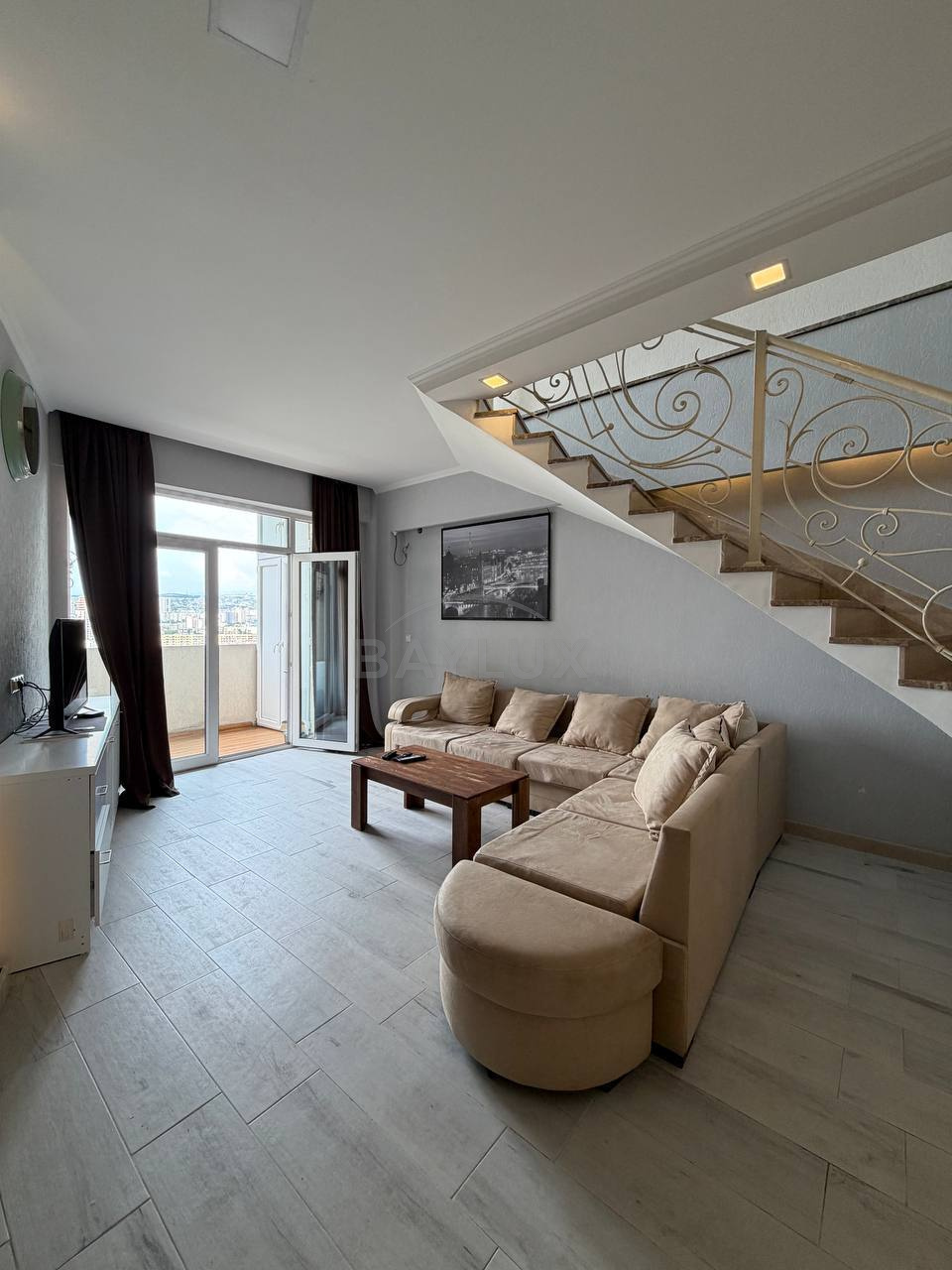 Apartment, 240 m² — Shartava