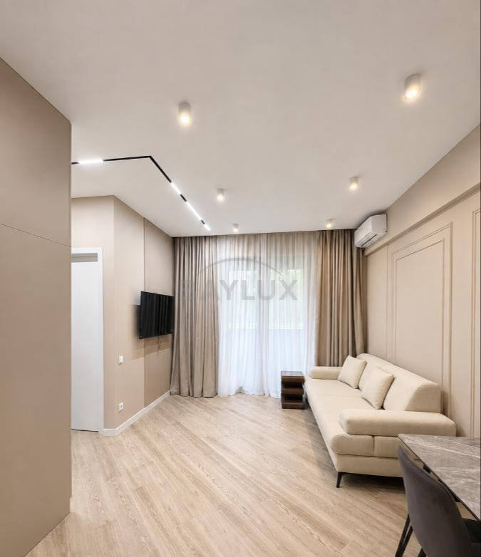 Apartment, 48 m² — St. Universitetskaya 46