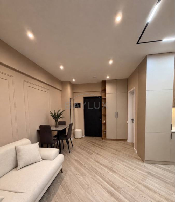 Apartment, 48 m² — St. Universitetskaya 46