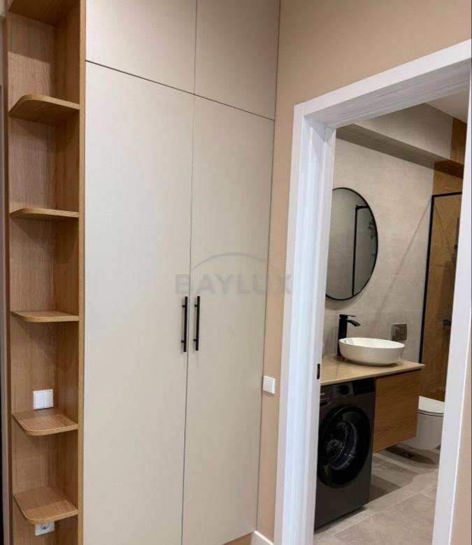 Apartment, 48 m² — St. Universitetskaya 46