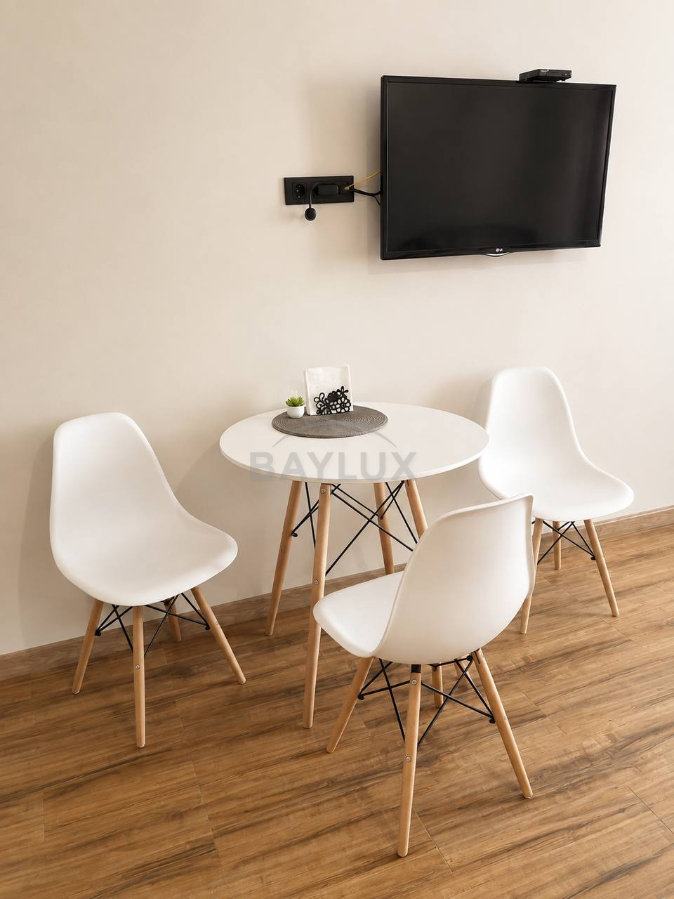 Studio, 36 m² — Bagrationi 131a