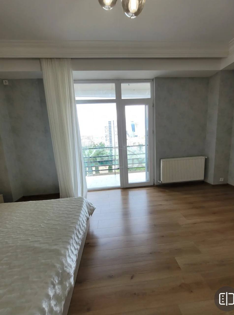 Apartment, 100 m² — St. Chavchavadze 49b
