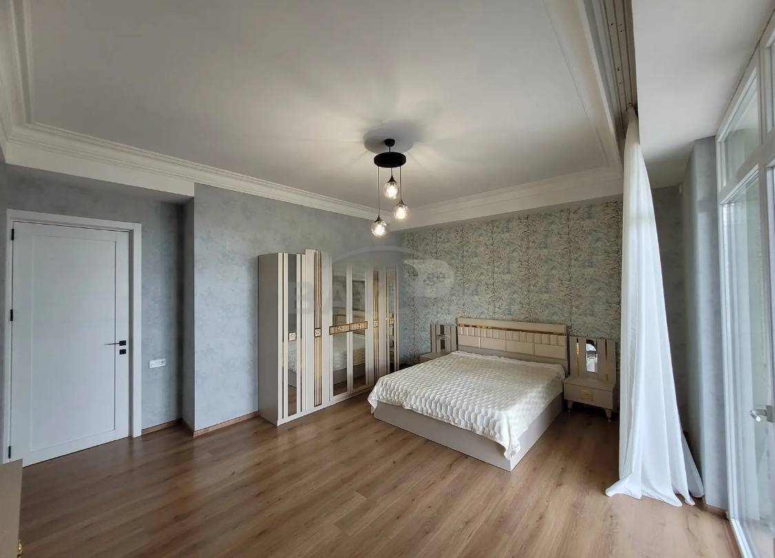 Apartment, 100 m² — St. Chavchavadze 49b