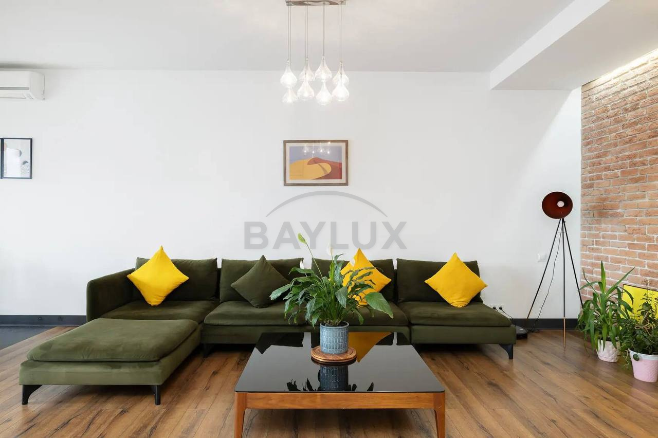 Apartment, 90 m² — Saburtalo