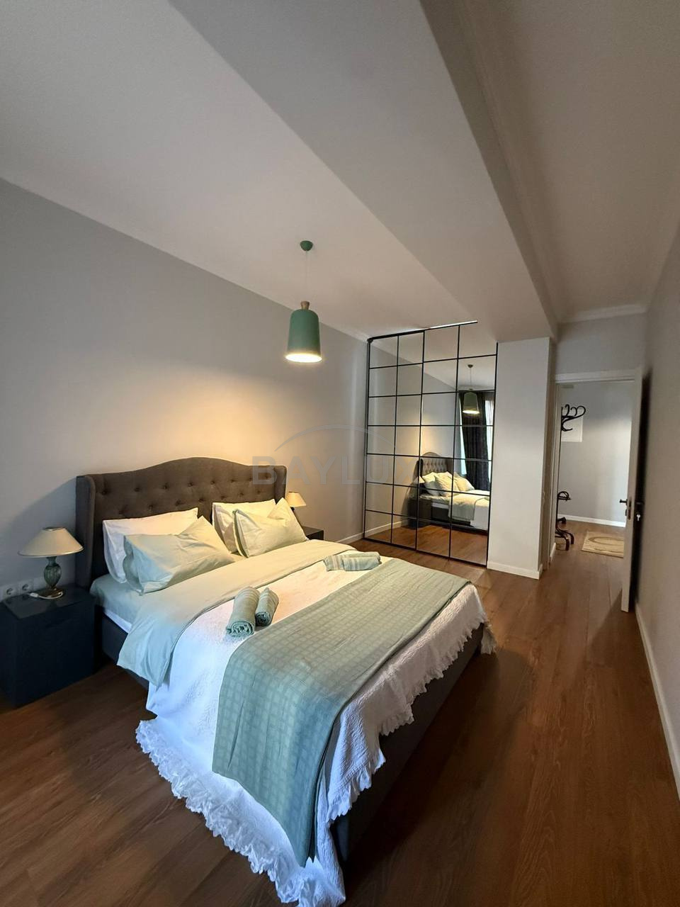 Apartment, 90 m² — Vake