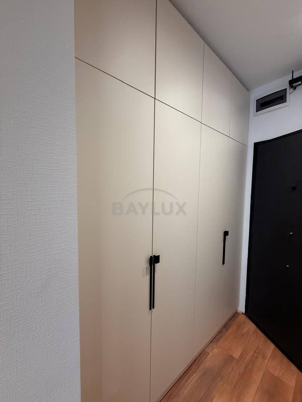 Studio, 38 m² — St. 1