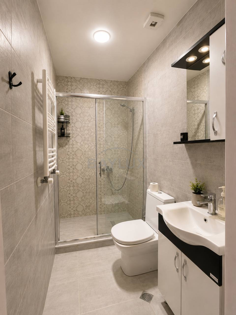 Apartment, 48 m² — Nizharadze 3