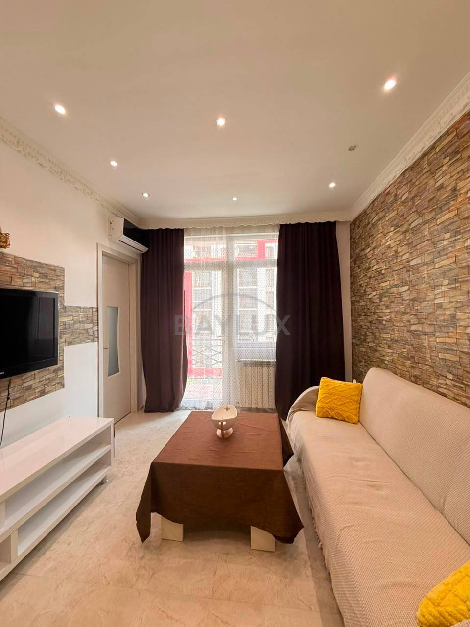Apartment, 50 m² — Selim Khimshiashvili 20