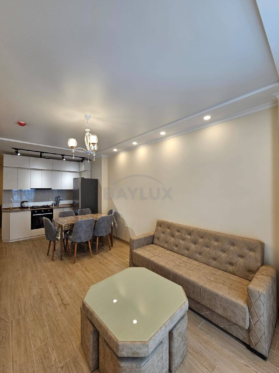 Apartment, 60 m² — Shartava 27