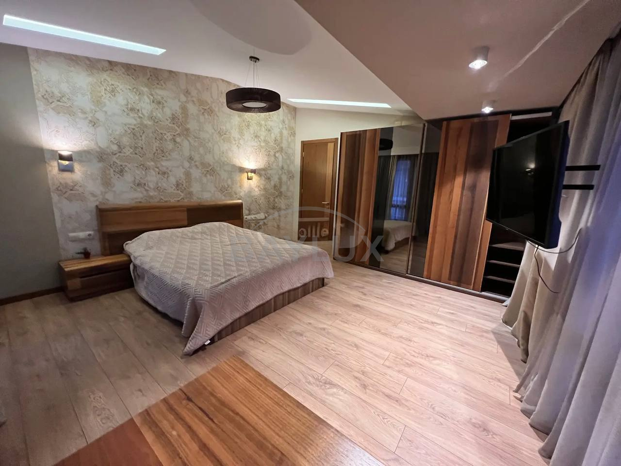 Apartment, 175 m² — St. Krtsanisi 14