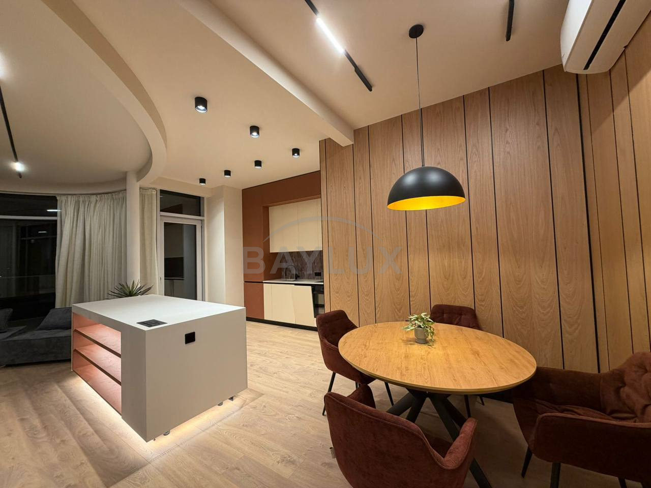 Apartment, 160 m² — Lisi