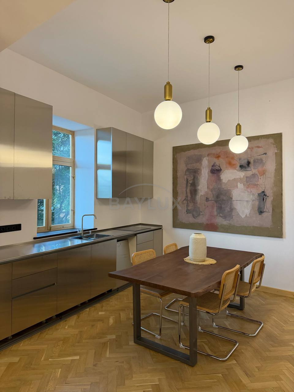 Apartment, 90 m² — Vera