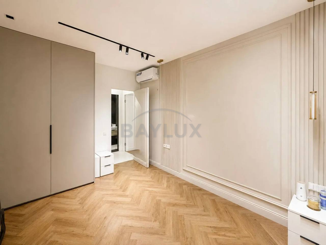 Apartment, 115 m² — Krtsanisi