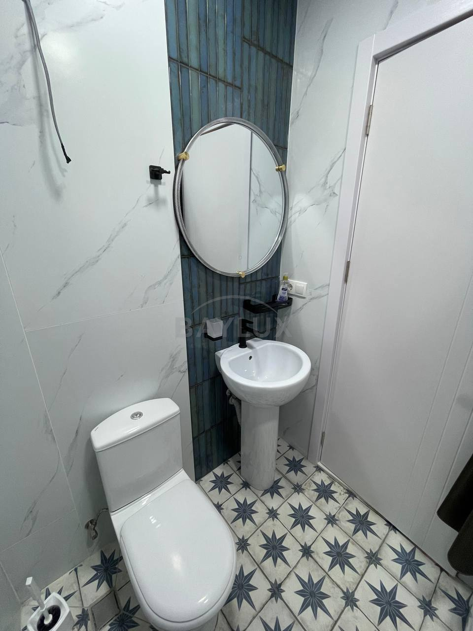 Commercial, 90 m² — Bagrationi 129