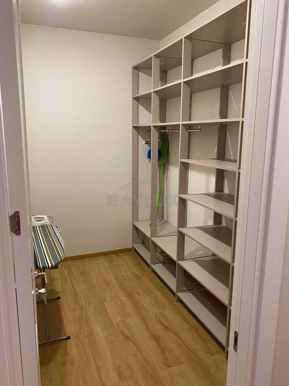 Apartment, 63 m² — Vake