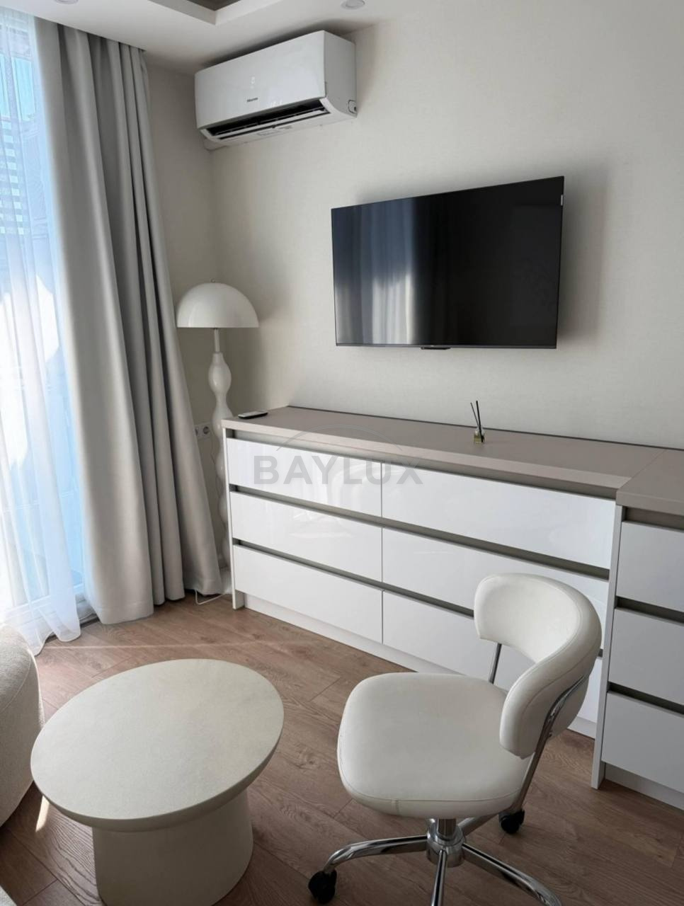 Apartment, 50 m² — Nizharadze 18