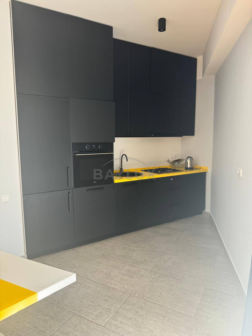 Apartment, 120 m² — Vake